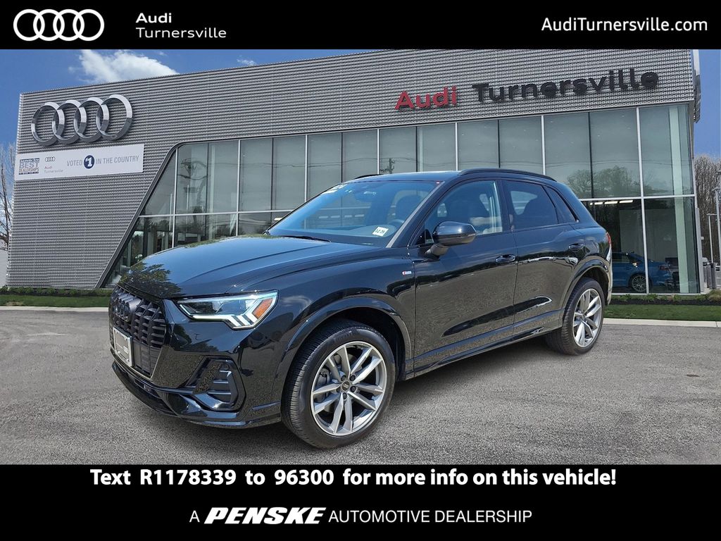 2024 Audi Q3 Premium -
                  Turnersville, NJ