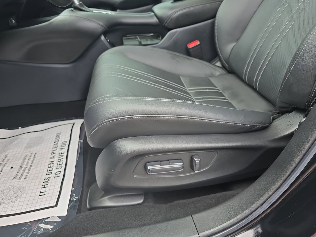 2024 Crystal Black Pearl Honda HR-V EX-L FWD SUV
