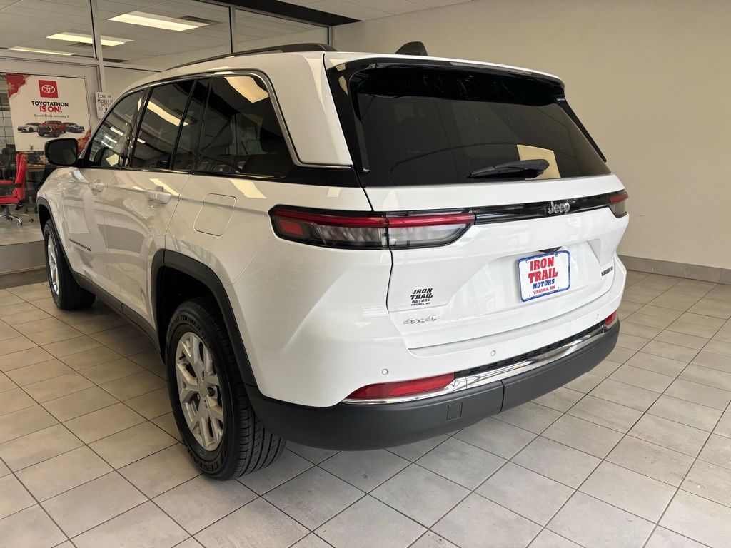 Used 2023 Jeep Grand Cherokee SUV