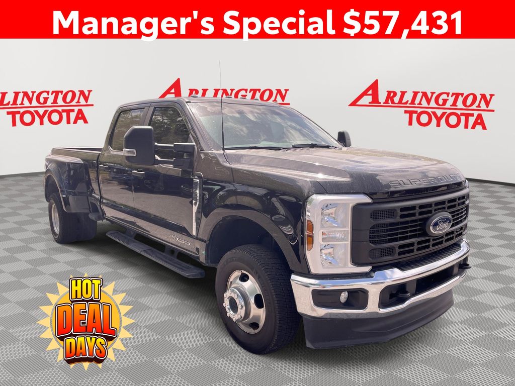 Black Metallic 2024 Ford F-350 Super Duty Pickup Truck Four-Wheel Drive Automatic
