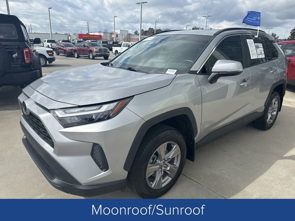 2024 Toyota RAV4 XLE