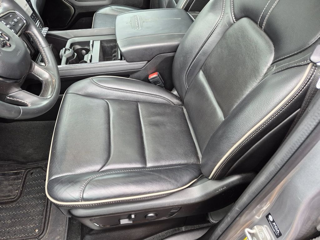 Used 2023 Silver Ram Limited image 26