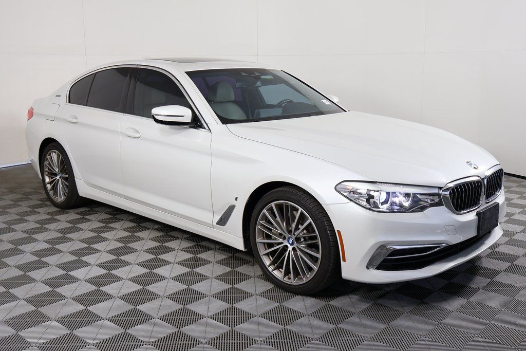 Thumbnail: 2019 BMW 5 Series - 3