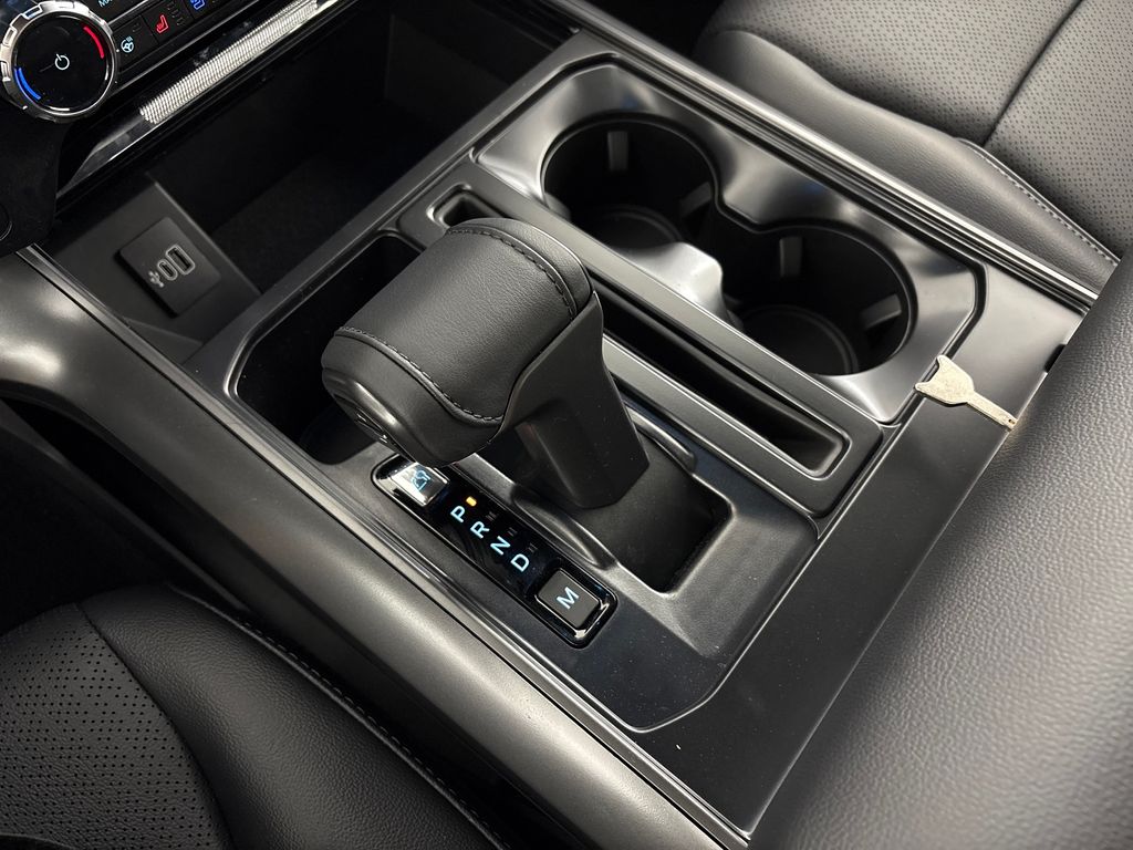 New 2026 Blue Ford Lariat image 26