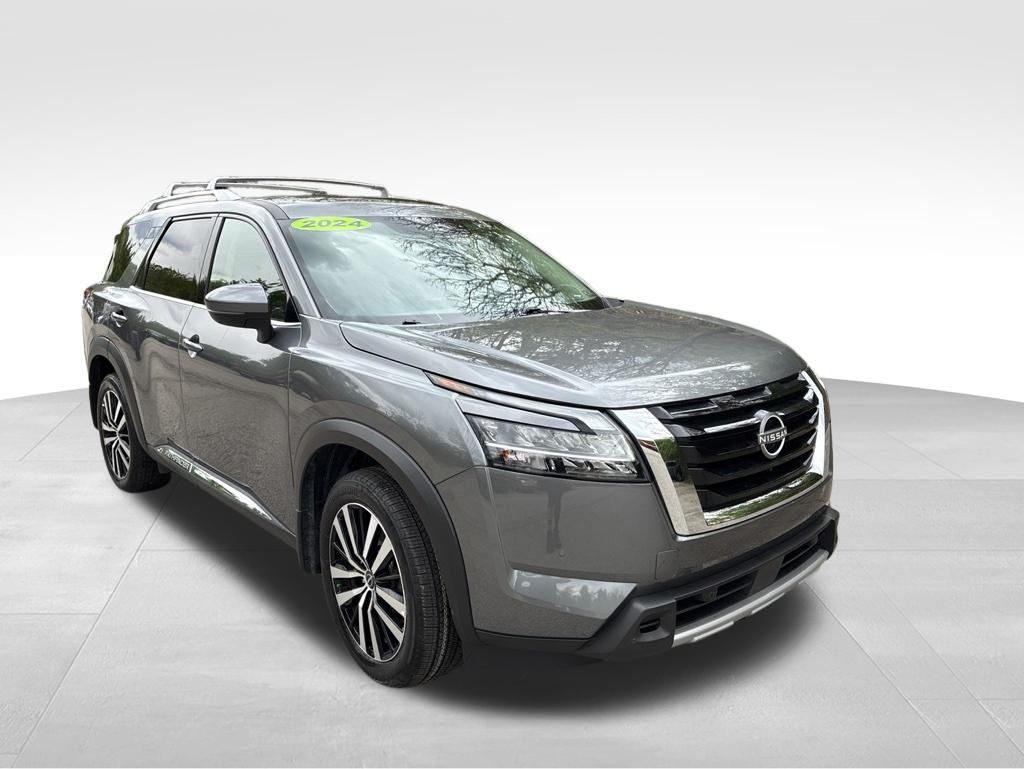 2024 Nissan Pathfinder Platinum Gray at South Hills Kia