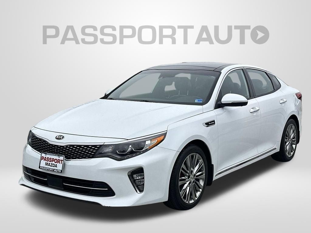 Snow White Pearl 2018 Kia Optima SX Turbo Sedan Front-Wheel Drive 6-Speed Automatic