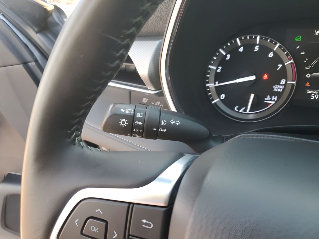 Used Car 2020 Toyota Highlander  Platinum For Sale Under $35,000 In Austin, Texas