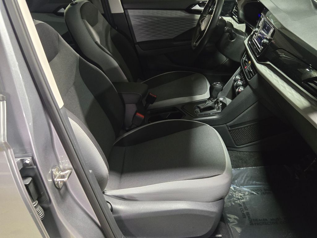 2023 Volkswagen Taos - $17,800