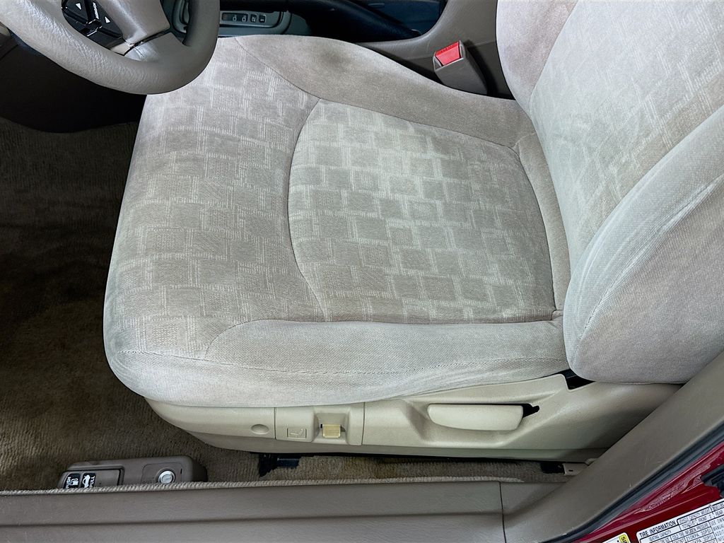 Thumbnail: 2002 Honda Accord - 18