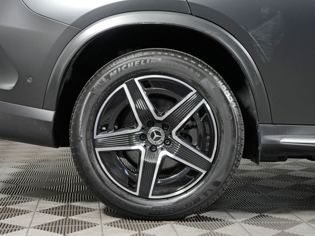used 2025 Mercedes-Benz GLC car, priced at $58,988