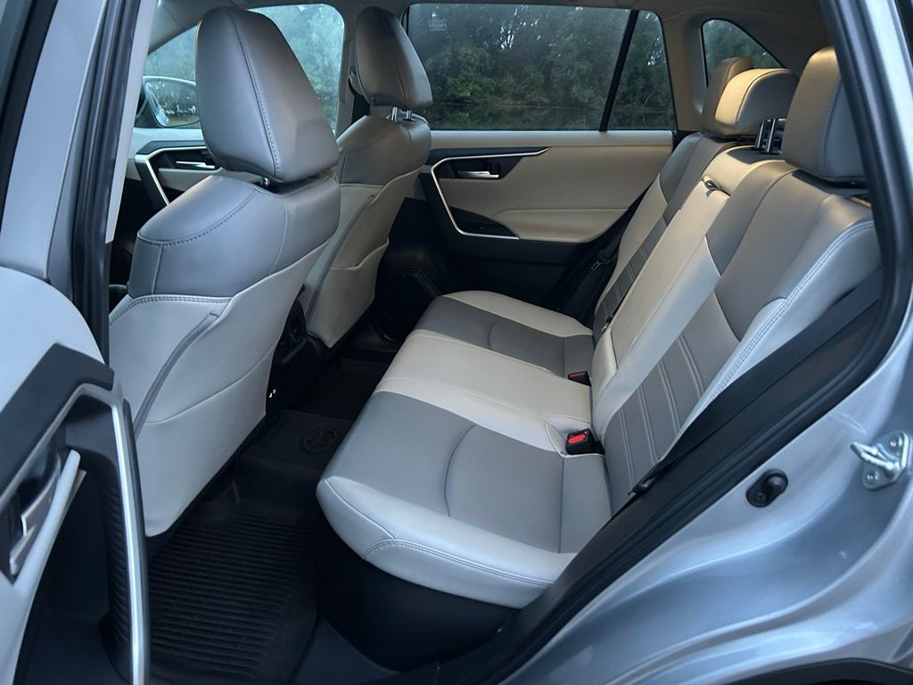 Thumbnail: 2023 Toyota RAV4 - 13