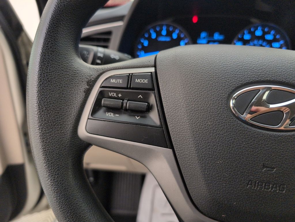 Used 2017 Beige Hyundai SE image 32