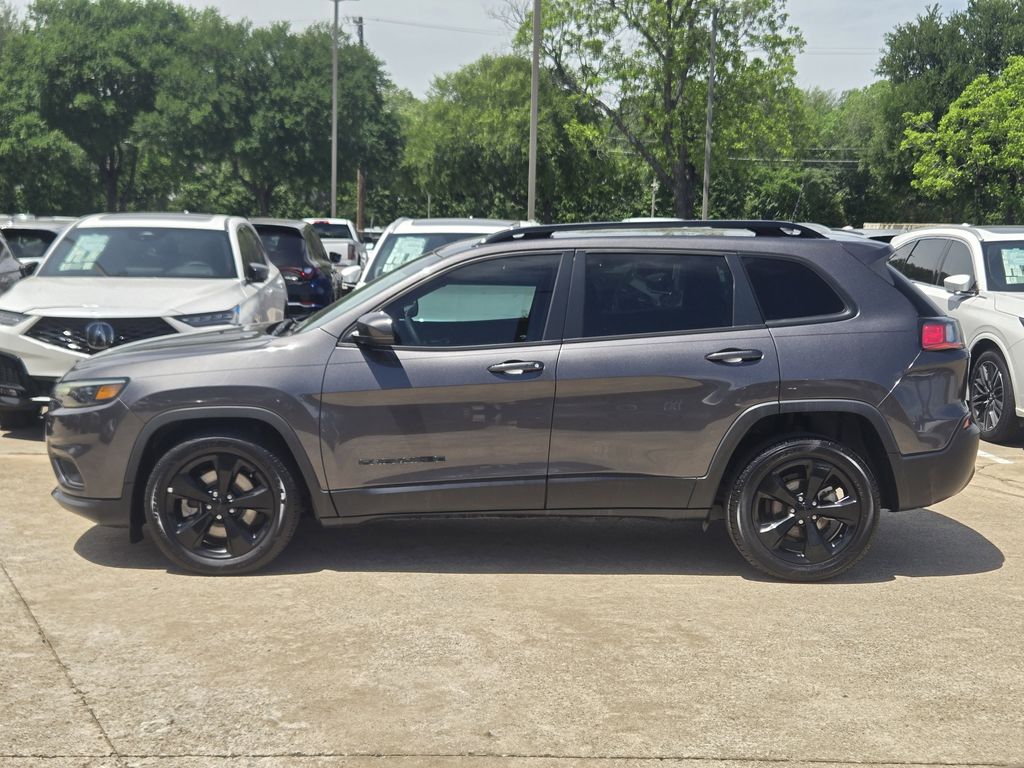 used 2020 Jeep Cherokee car, priced at $19,492