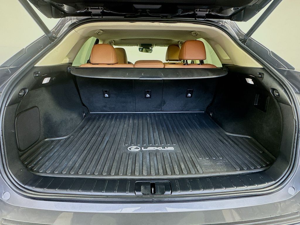 Thumbnail: 2022 Lexus RX - 27