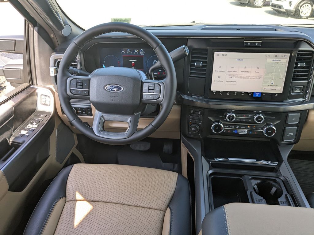 2026 Ford Super Duty F-350 SRW LARIAT