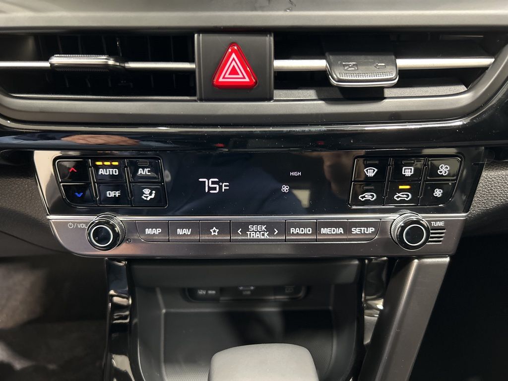 new 2026 Kia Seltos car, priced at $27,435