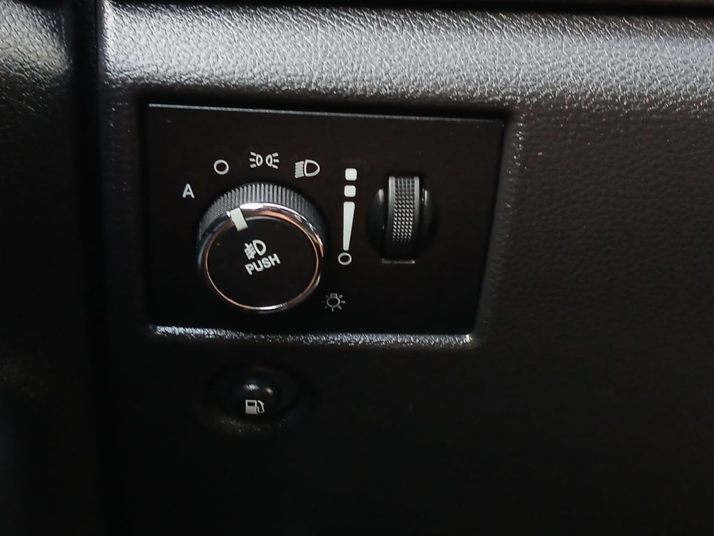 Used Car 2013 Jeep Grand Cherokee  Laredo For Sale Under $12,000 In Austin, Texas