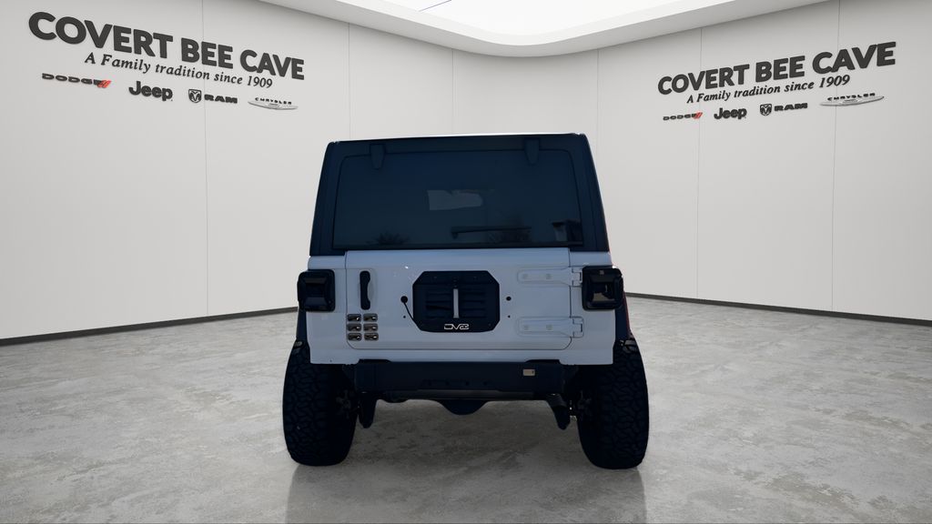 Used 2022 White Jeep Unlimited Sport S image 8