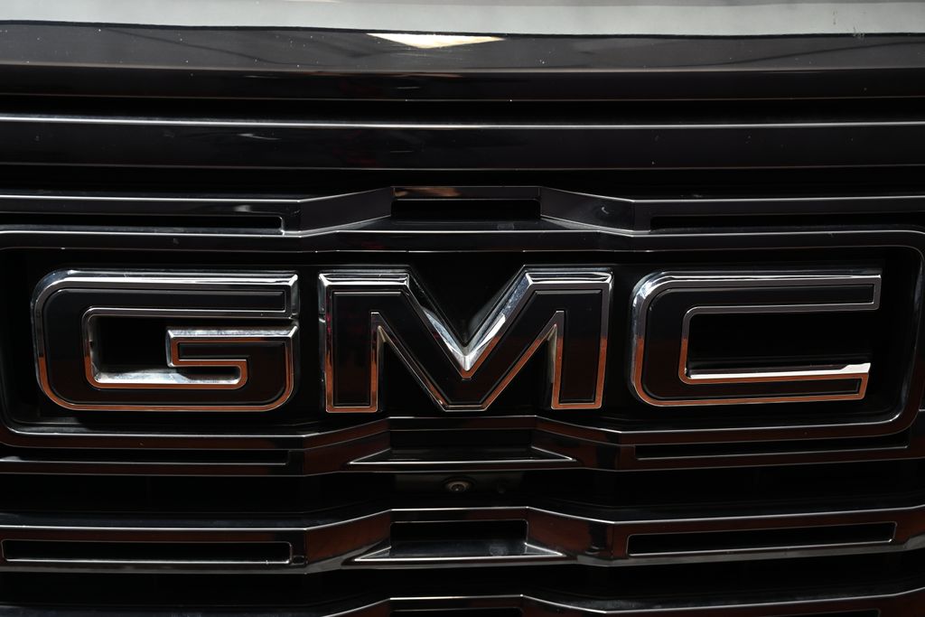 Thumbnail: 2022 GMC Sierra 1500 - 13