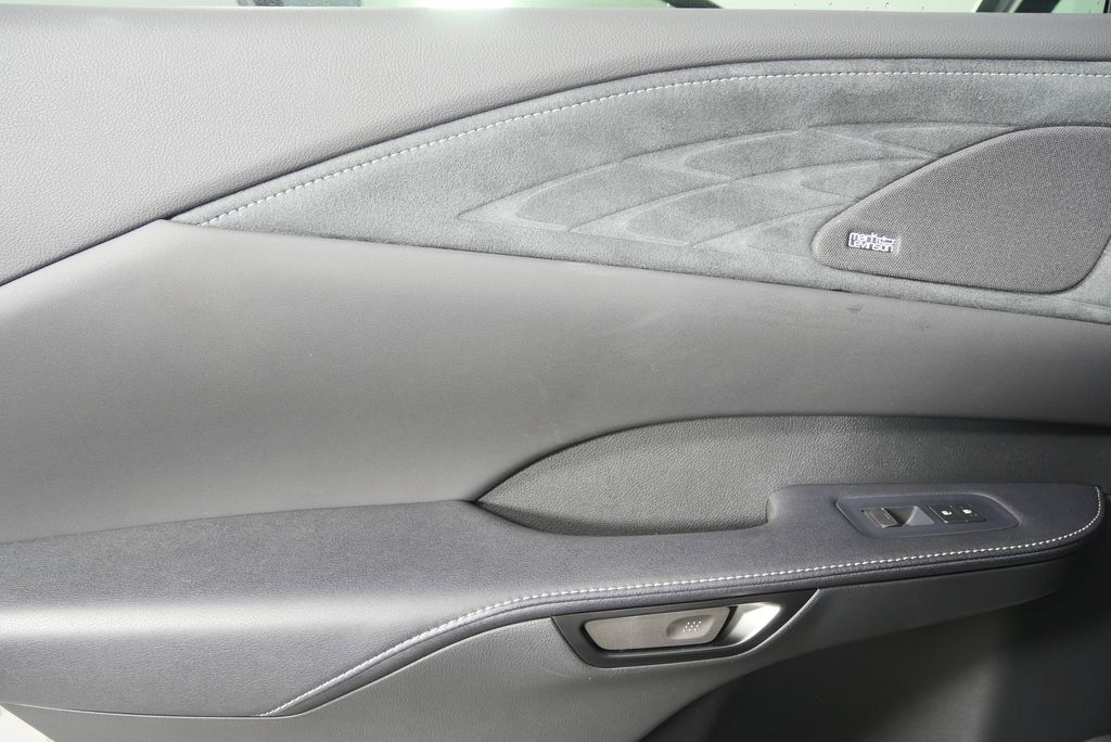 Thumbnail: 2025 Lexus RX - 15