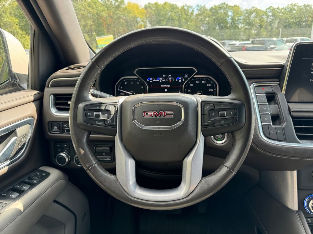 2021 GMC Yukon SLT 11