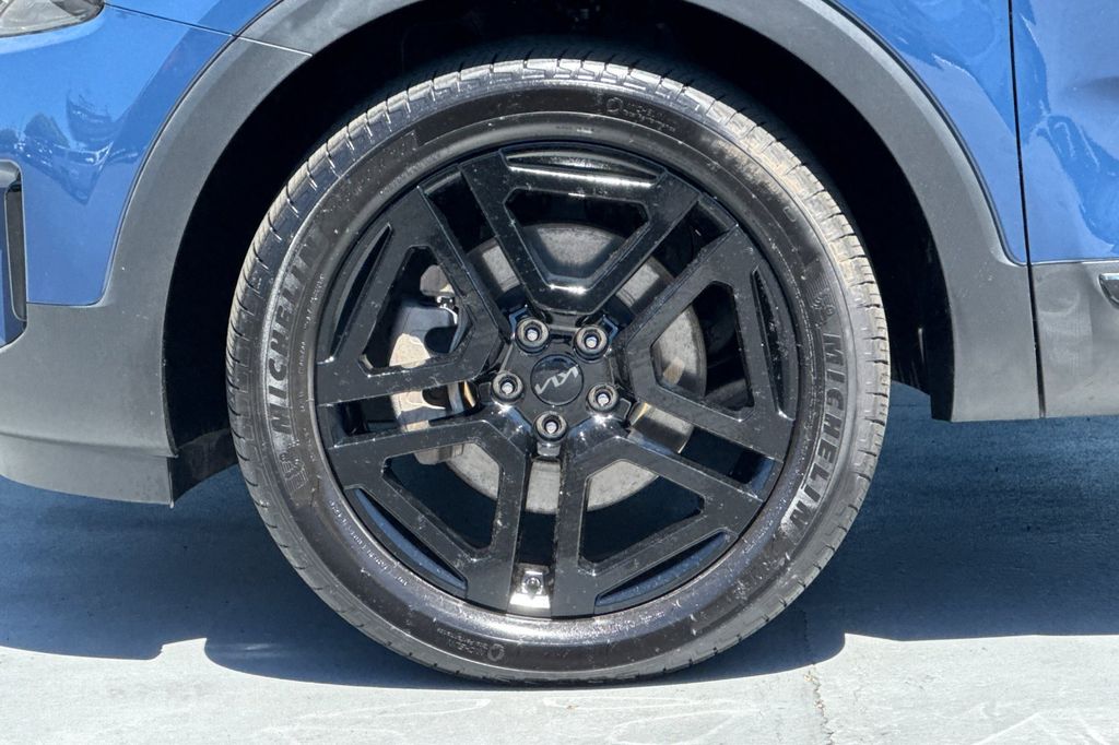 used 2025 Kia Telluride car, priced at $46,993