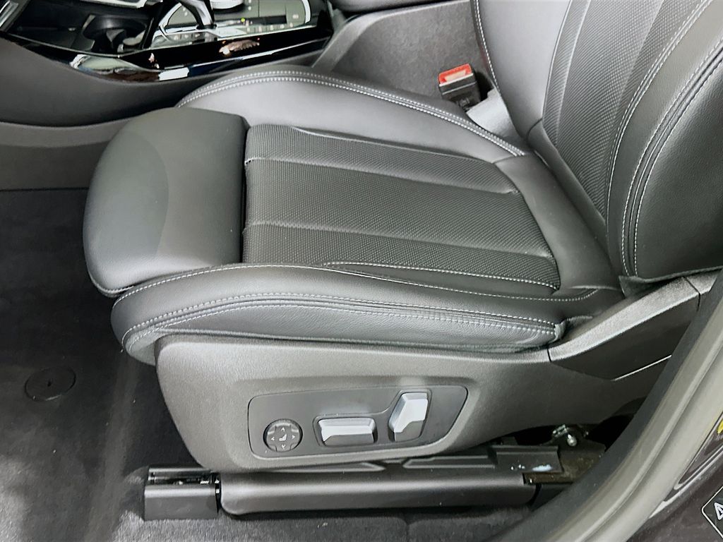 Thumbnail: 2023 BMW X3 - 20