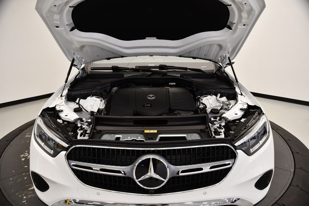 Thumbnail: 2025 Mercedes-Benz GLC - 12