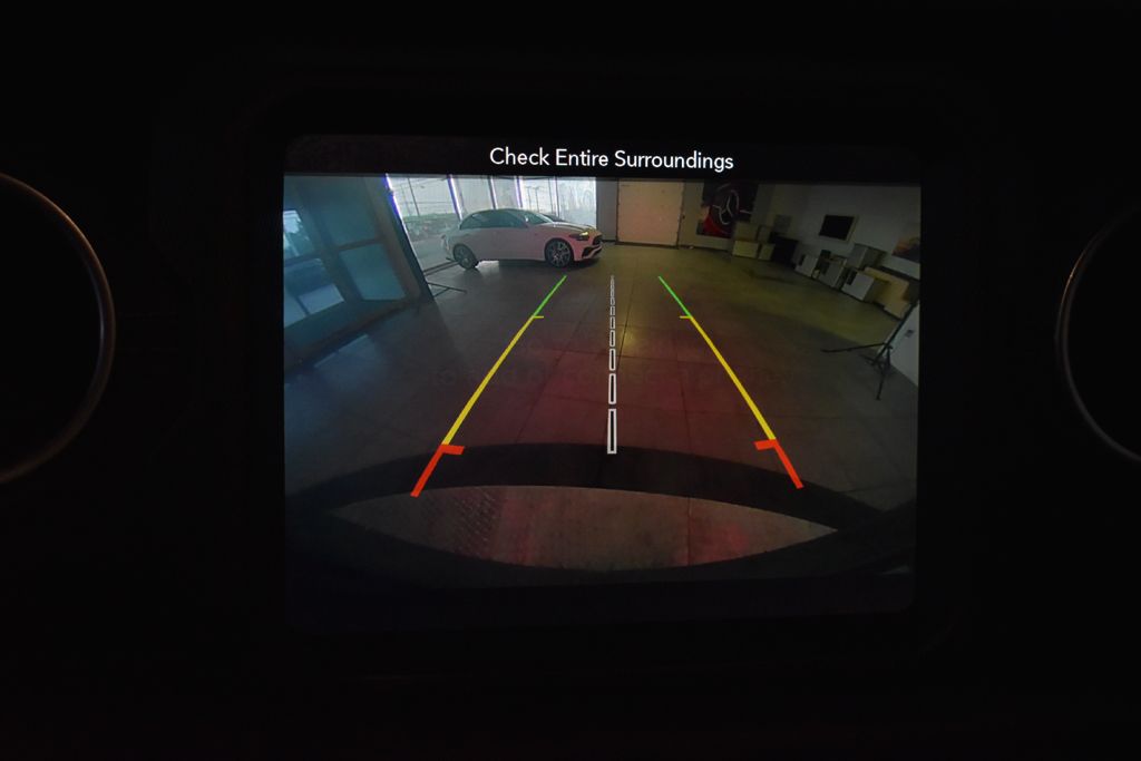 Thumbnail: 2019 Jeep Wrangler - 20