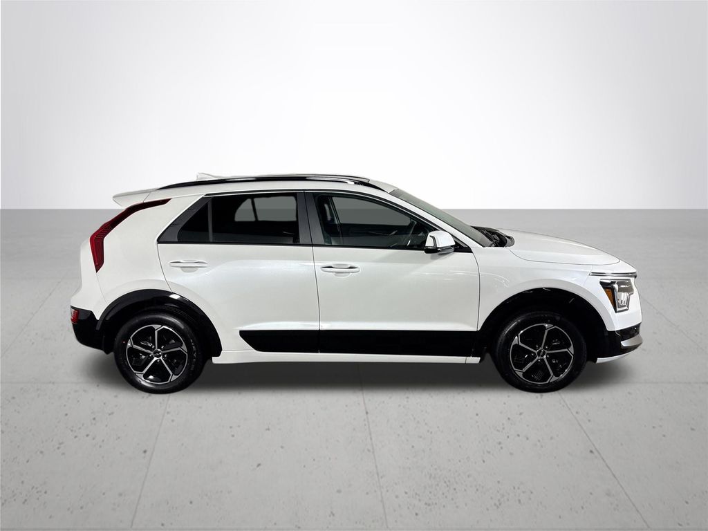 2026 Kia Niro SX