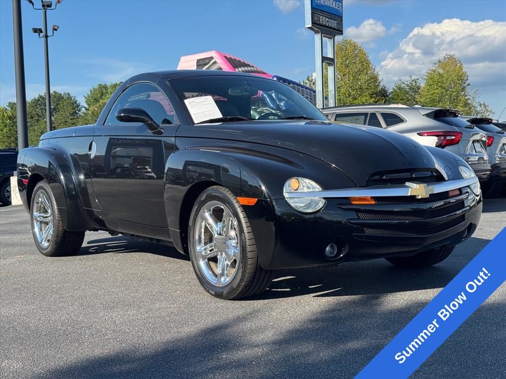 2005 Chevrolet SSR LS RWD