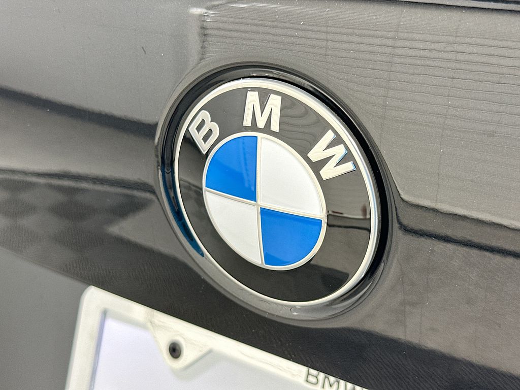 Thumbnail: 2026 BMW X5 - 22