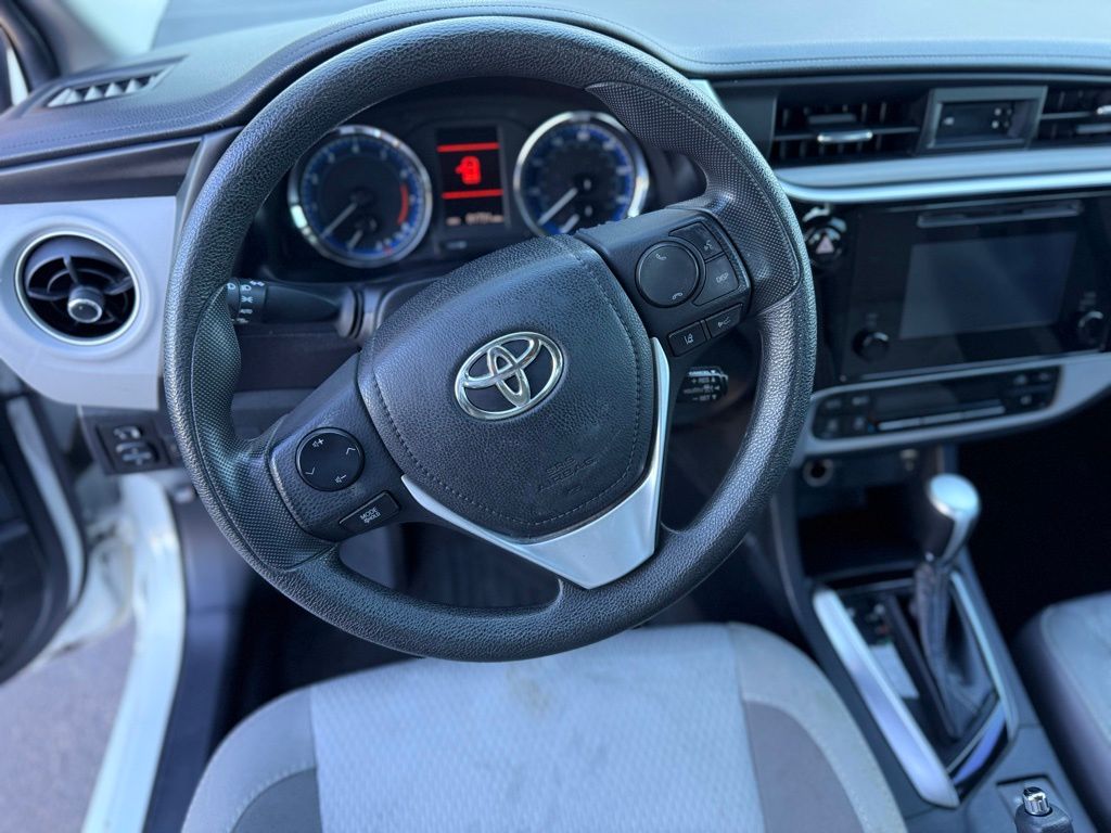 Thumbnail: 2017 Toyota Corolla - 14