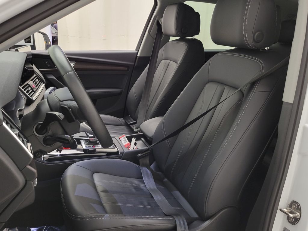 Thumbnail: 2023 Audi Q5 - 25