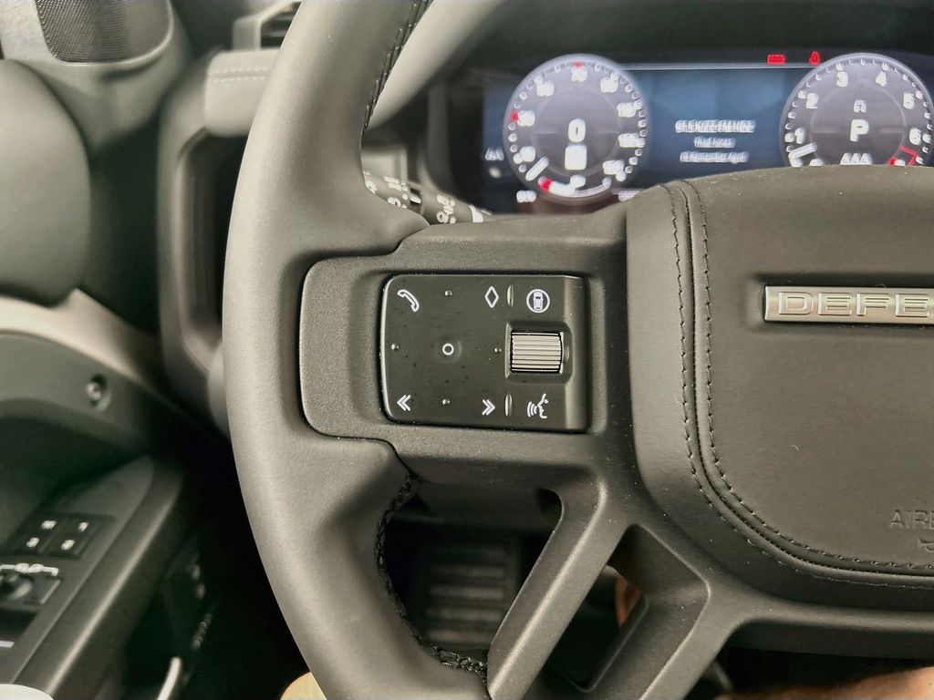 Thumbnail: 2026 Land Rover Defender - 11