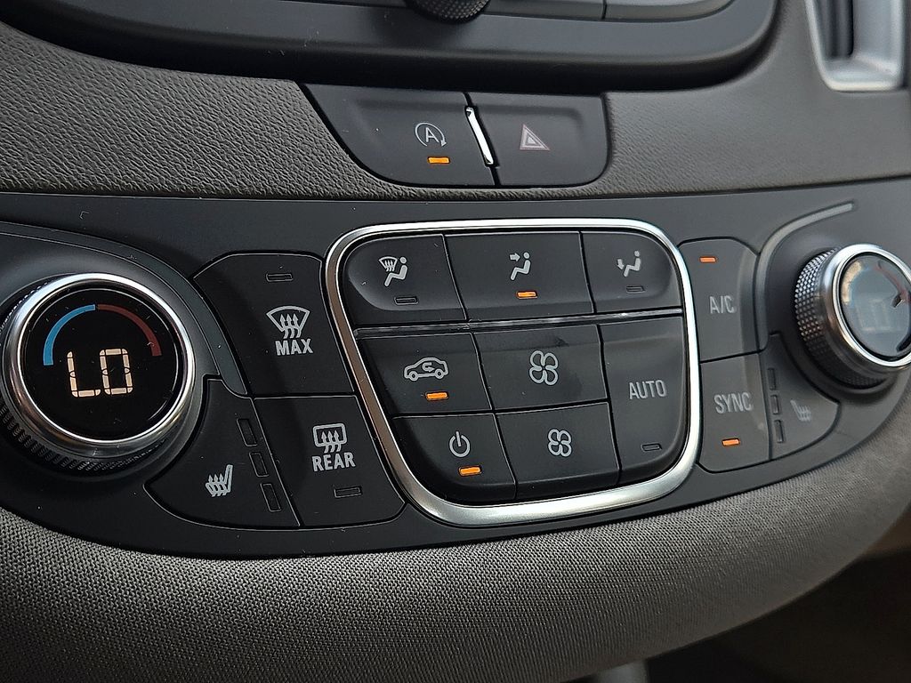 Used 2025 Chevrolet Malibu LT For Sale in Farmington, AR