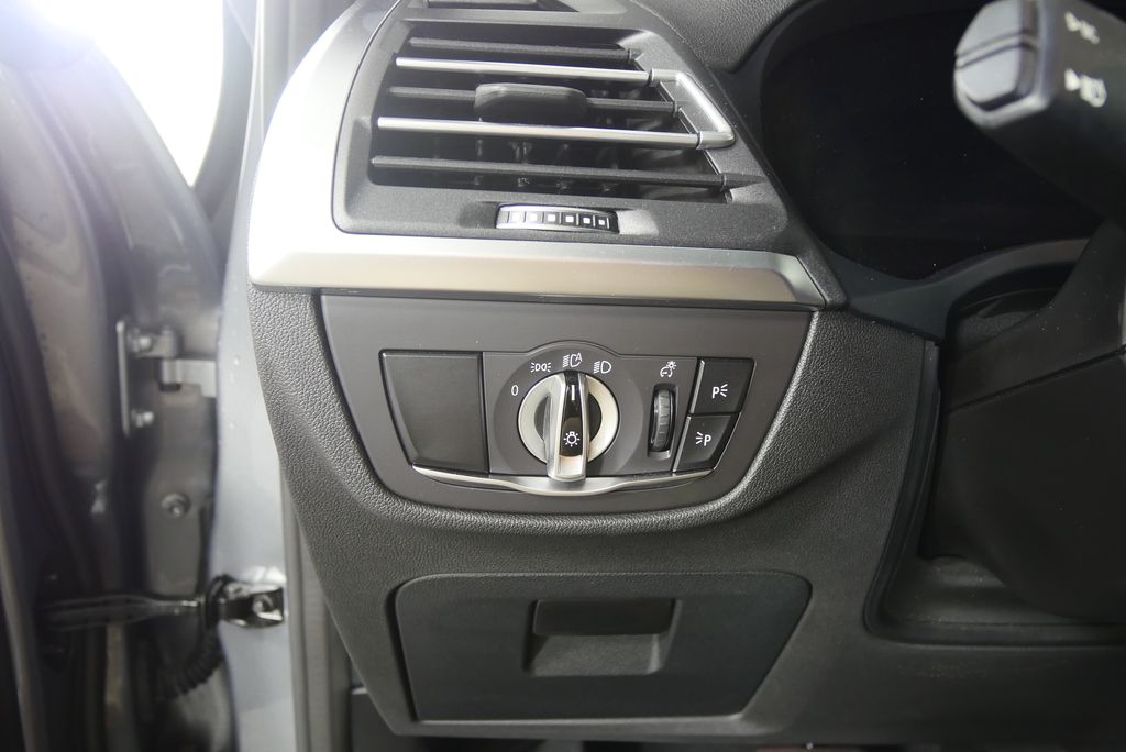 Thumbnail: 2024 BMW X3 - 19