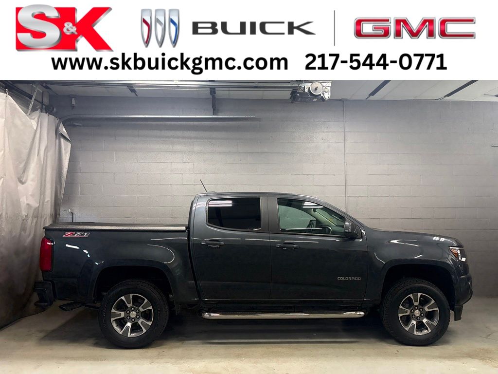 Cyber Gray Metallic 2017 Chevrolet Colorado Pickup Truck 4X2 6-Speed Automatic