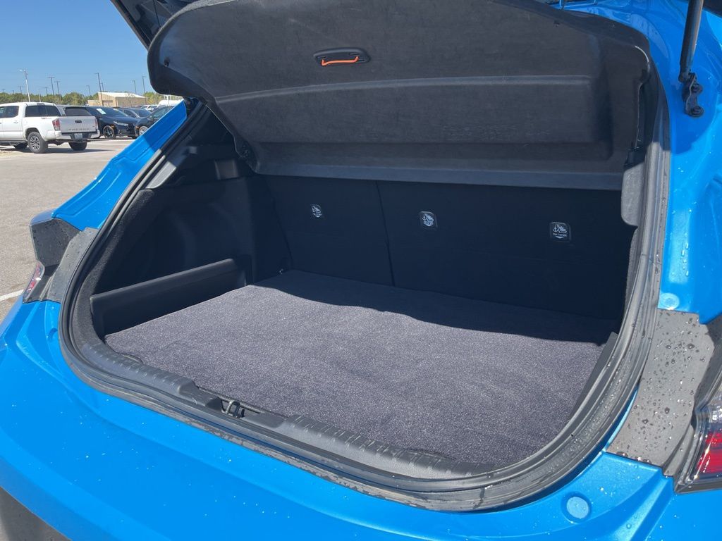 Thumbnail: 2022 Toyota Corolla - 9