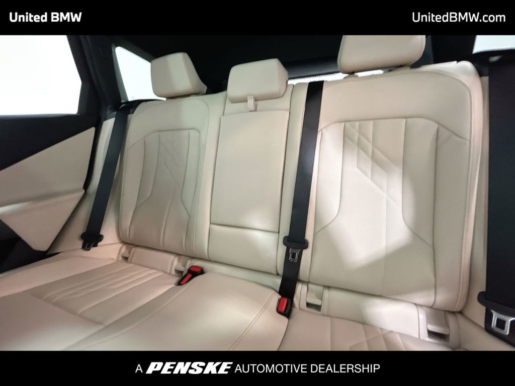 Thumbnail: 2026 BMW X3 - 21