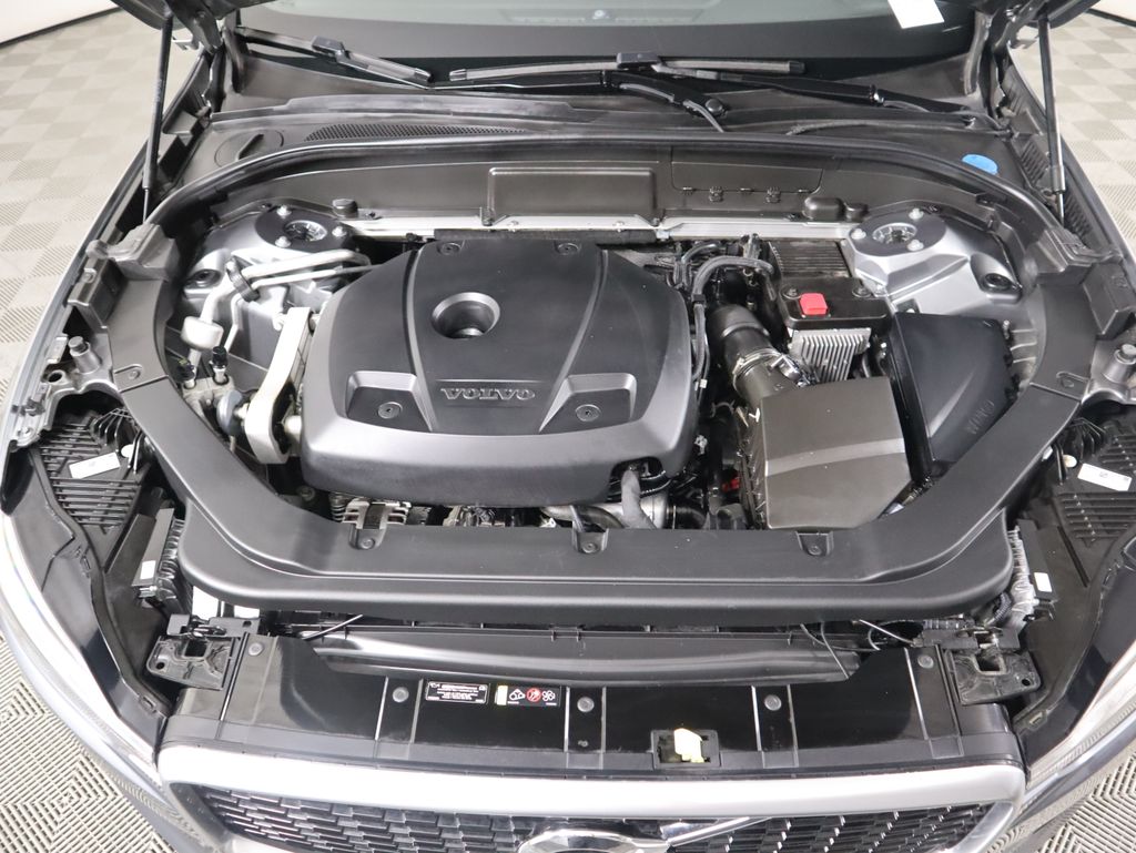 Thumbnail: 2019 Volvo XC60 - 29