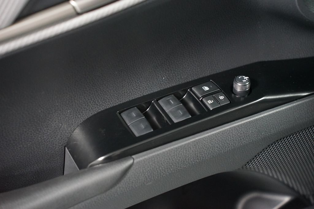 Thumbnail: 2026 Toyota Camry - 31