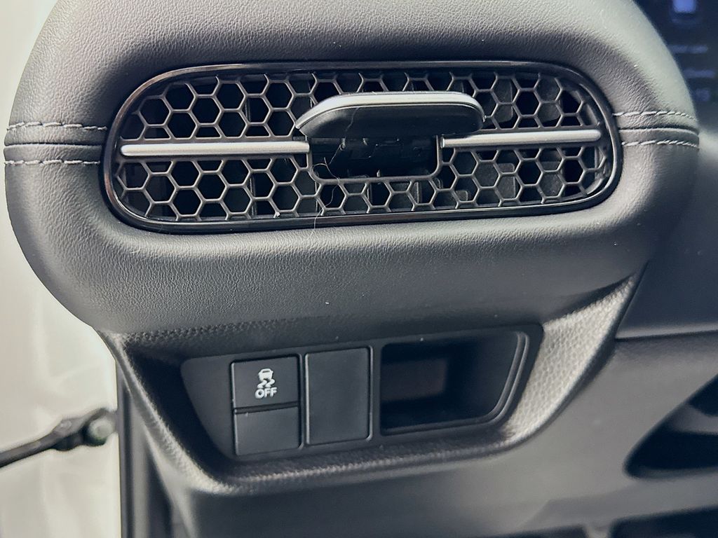 Used Car 2025 Honda Hr-v  Ex-l For Sale Under $30,000 In Austin, Texas