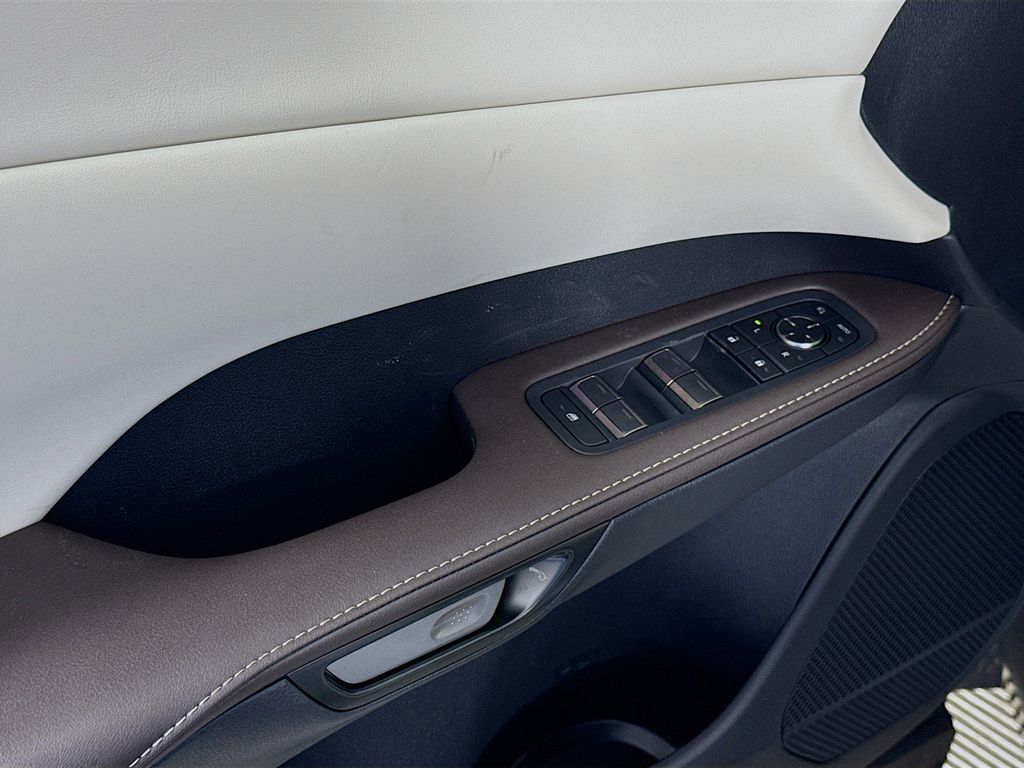 Thumbnail: 2026 Lexus RX - 20