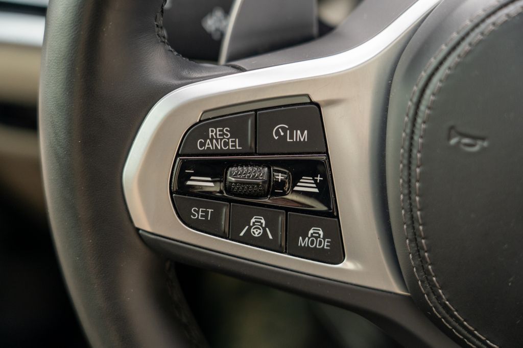 2022 BMW X7 xDrive40i photo