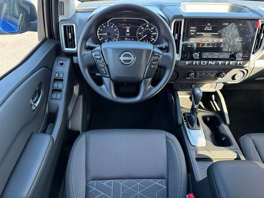 2026 Nissan Frontier SV - Photo 10