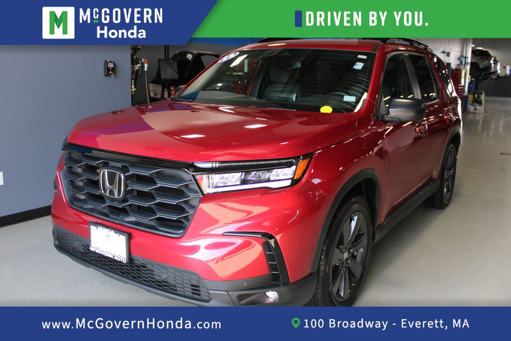 Radiant Red Metallic II 2025 Honda Pilot SUV / Crossover All-Wheel Drive Automatic