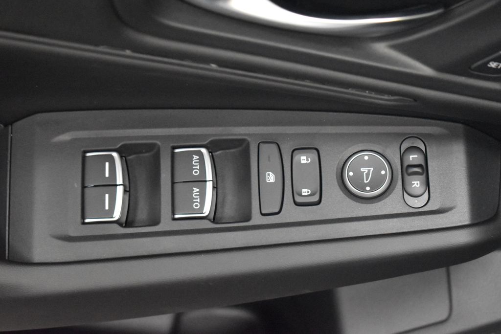 Thumbnail: 2025 Honda Accord - 9