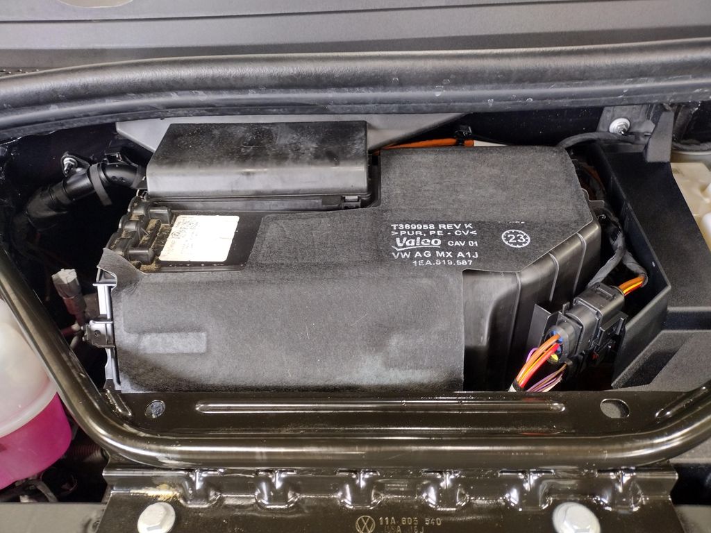 2023 Volkswagen ID.4 Standard