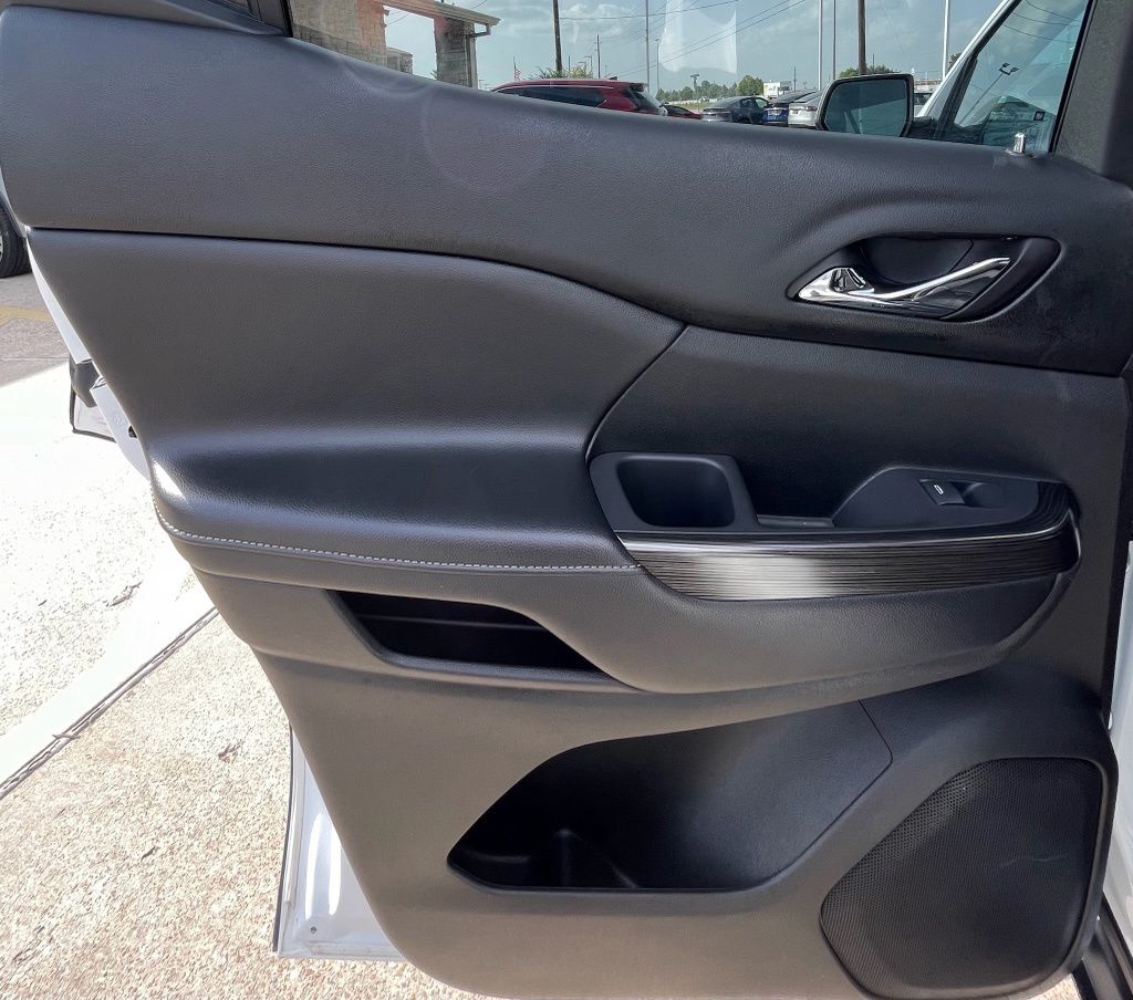 2018 GMC Acadia SLT-1 White at Autostrade